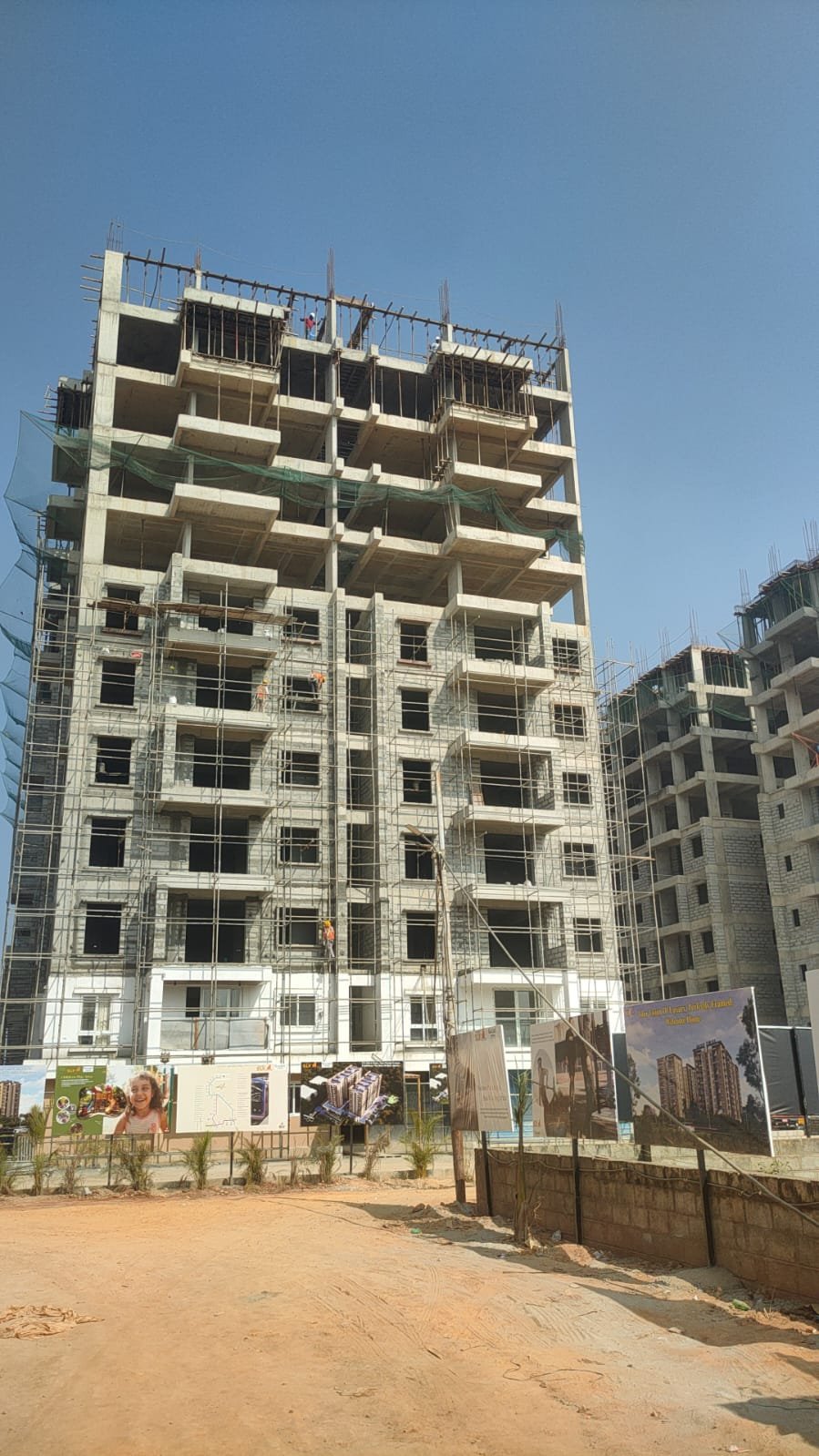 Luxury Flats 3 & 4BHK For Sale in under construction